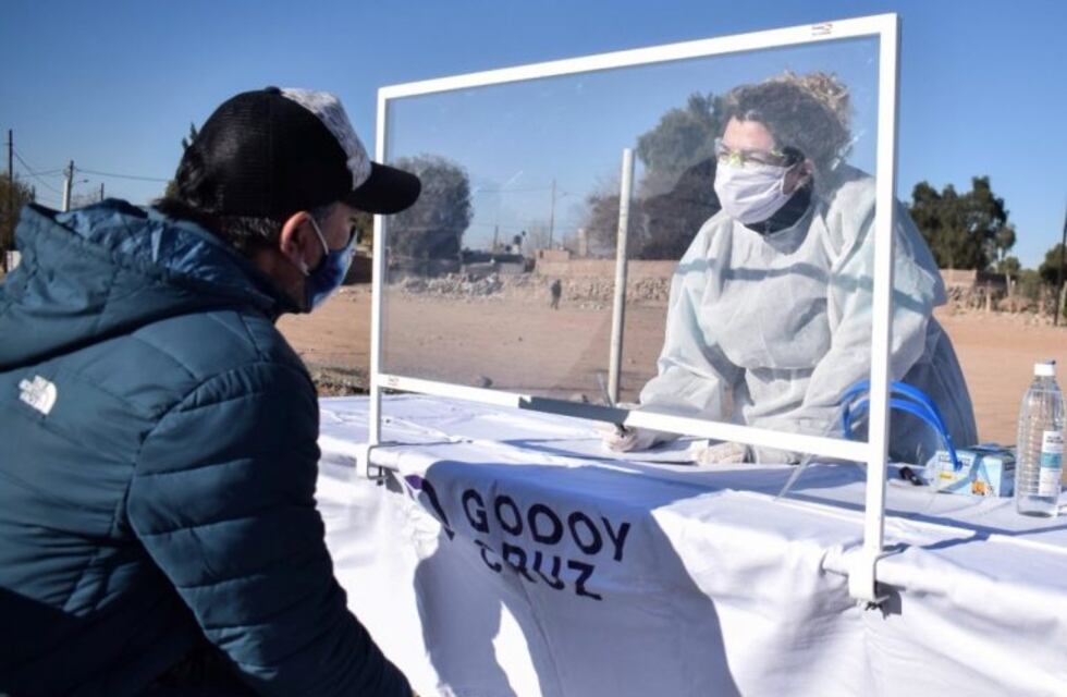 Godoy Cruz realizó controles y testeos Covid-19 en el barrio Campo Papa