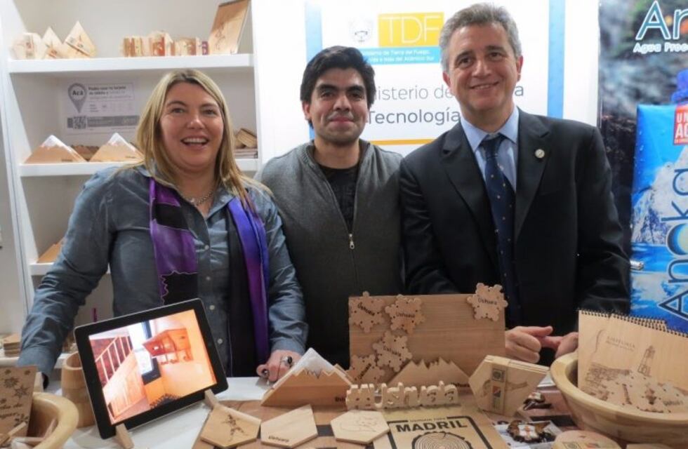Con eje en el trabajo y soberanía: la gobernadora Bertone visitó a los productores fueguinos en la rural