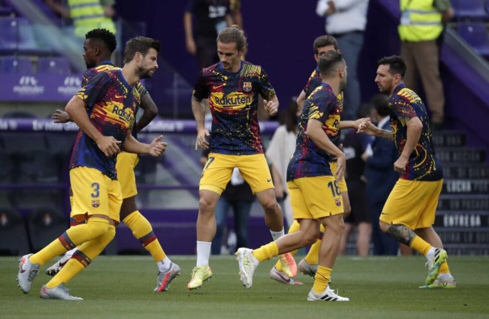 Con Messi adentro: cómo formaría el Barcelona de Ronald Koeman