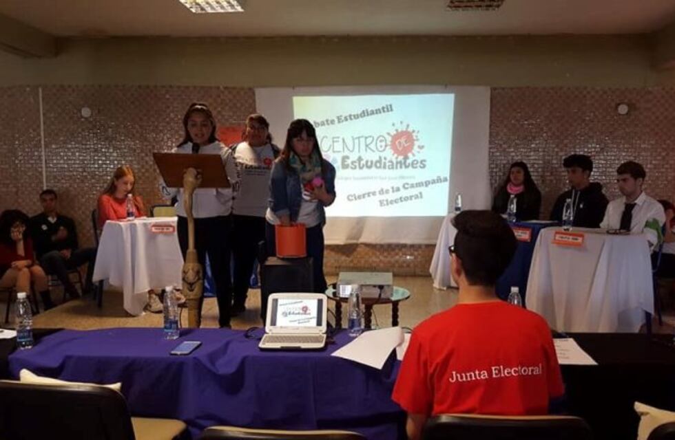 Debate de candidatos para Centro de Estudiantes