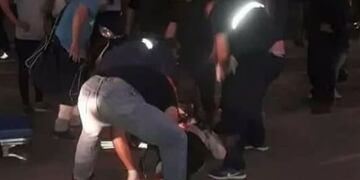 Una mujer embarazada murió al ser atropellada por motochorros\u002E (Foto: Época)