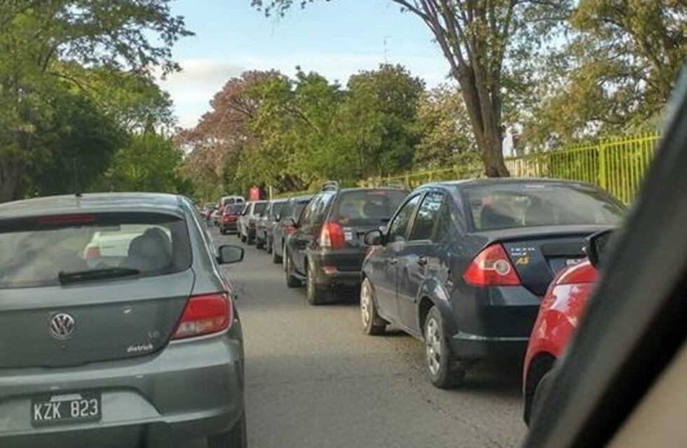 El miércoles continuará el trabajo a reglamento de la Policía de Establecimientos Navales