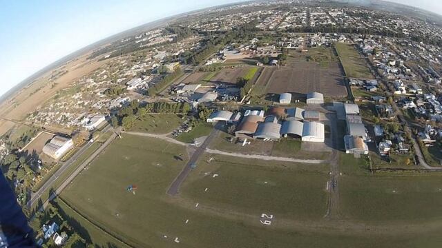 Falleciu00f3 Arturo Julio en un accidente de paracau00eddas