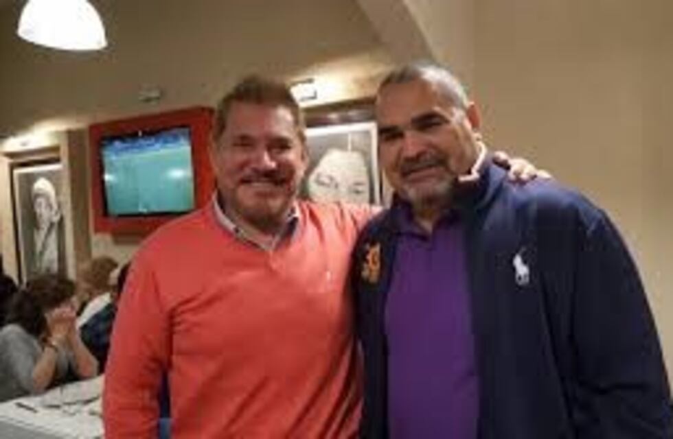 Arnaldo André llega a Córdoba con una obra teatral, y cruzó elogios con Chilavert