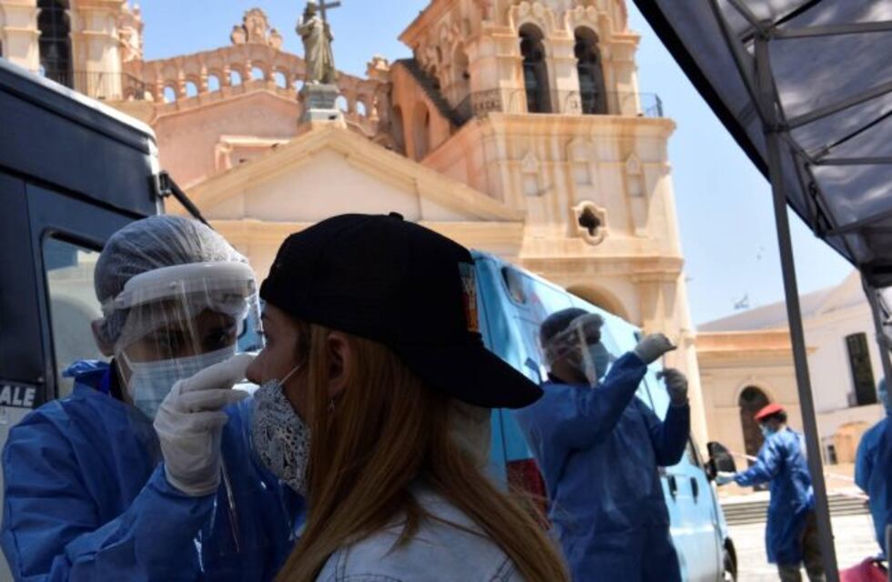 Córdoba registró, por segundo día consecutivo, menos de mil nuevos casos de Coronavirus