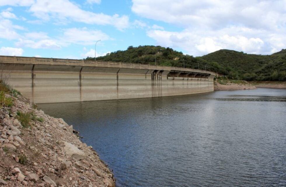 29 centímetros arriba