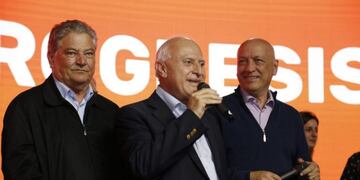 El gobernador Miguel Lifschitz sacó casi diez puntos de ventaja sobre la sumatoria del PJ\u002E (@miguellifschitz)