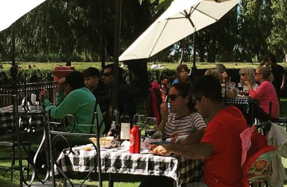 Culmina el ciclo "Sabor Cuyano" en el Laberinto de Borges