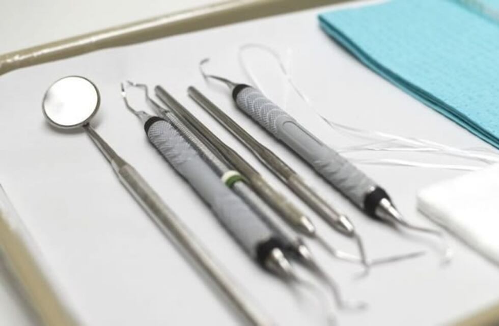 Un falso odontólogo atendió a sus clientes durante 14 años en La Plata