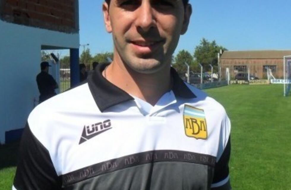Liga del Sur: Nebbietti el árbitro de la primera final