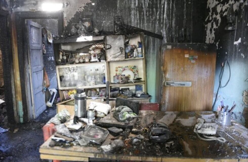 Se incendió la casa en la que vivían dos hermanos en la zona norte