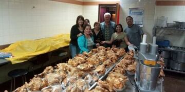 Hoy se entregarán 400 cenas navideñas\u002E