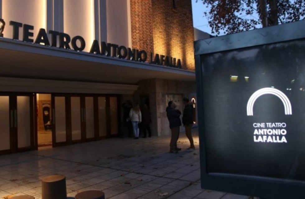Abrió sus puertas el remodelado Cine Teatro Antonio Lafalla