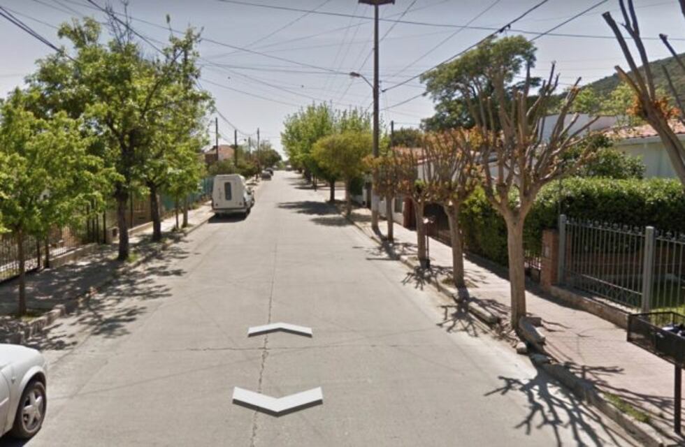 Una "arrebatadora" fue atrapada por vecinos luego de robar un celular en plena vía pública