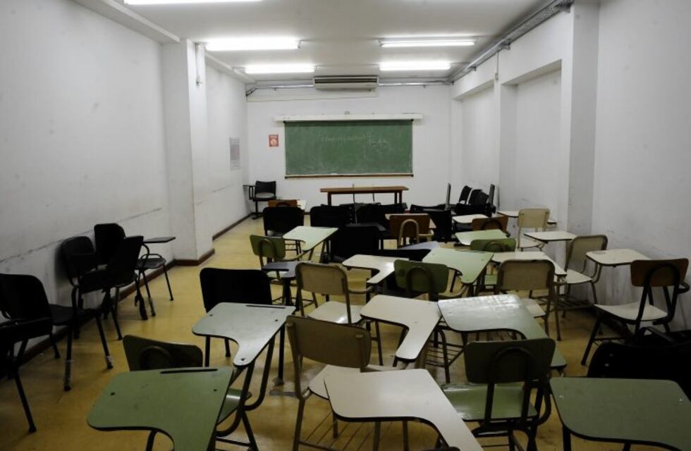 La ministra de Educación porteña dijo que continuará negociando con los chicos en el aula