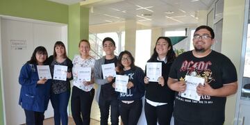 Alumnos presentaron plan de señalética en Sistema Braille para edificios públicos