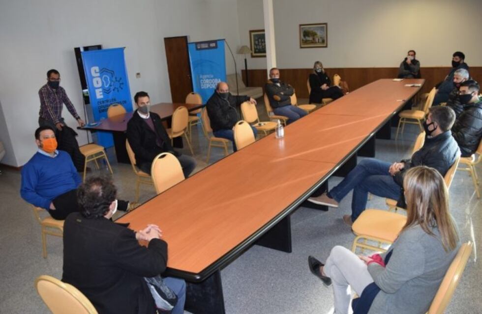 Gran Río Cuarto: entregaron subsidios a clubes