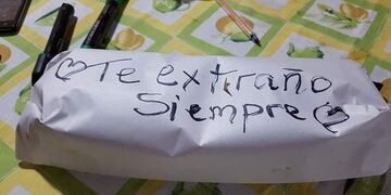 El lomito romántico\u002E (FB Gastón Luna)