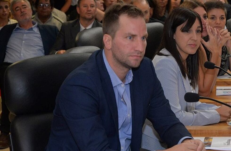 "Viedma necesita volver a estar en el mapa de la región", sostuvo Leandro Massaccesi