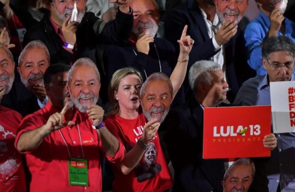 Lula da Silva comunicó desde la cárcel su candidatura para la presidencia de Brasil