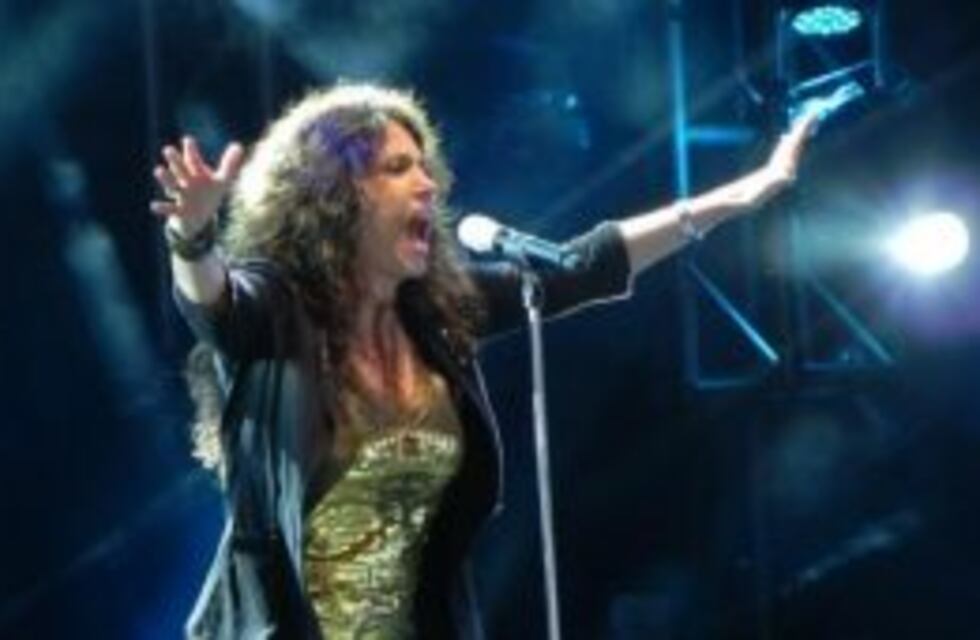 Patricia Sosa fue la figura central en la apertura del Festival de Doma y Folklore de Jesús María