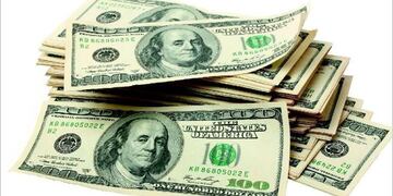 El dólar "blue" cerró a $357 este martes.