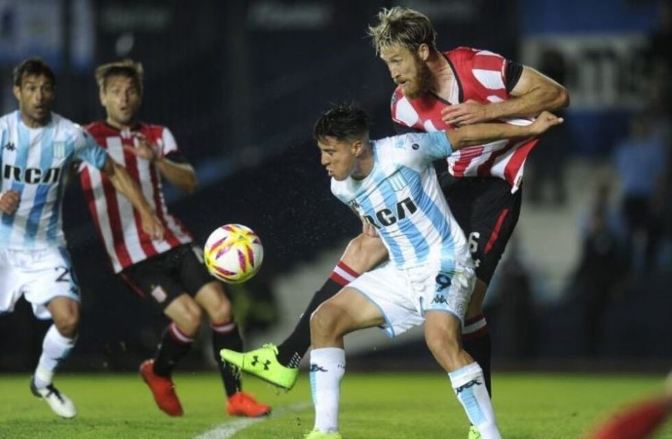 Racing igualó 0-0 con Estudiantes de La Plata y avanzó a cuartos de la Copa de la Superliga