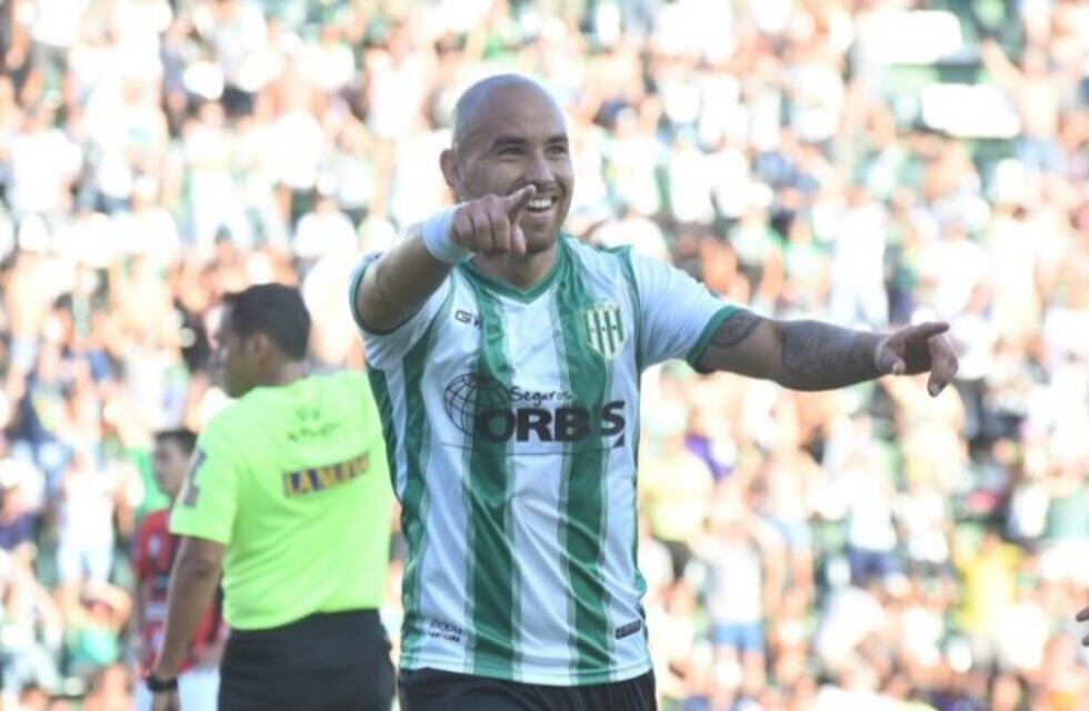 Junior Arias: "Las ganas de volver a Talleres siempre están"