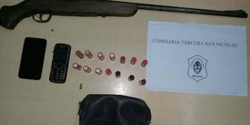 Se secuestró una carabina, cartuchos y dos teléfonos celulares\u002E (Comisaría Tercera)