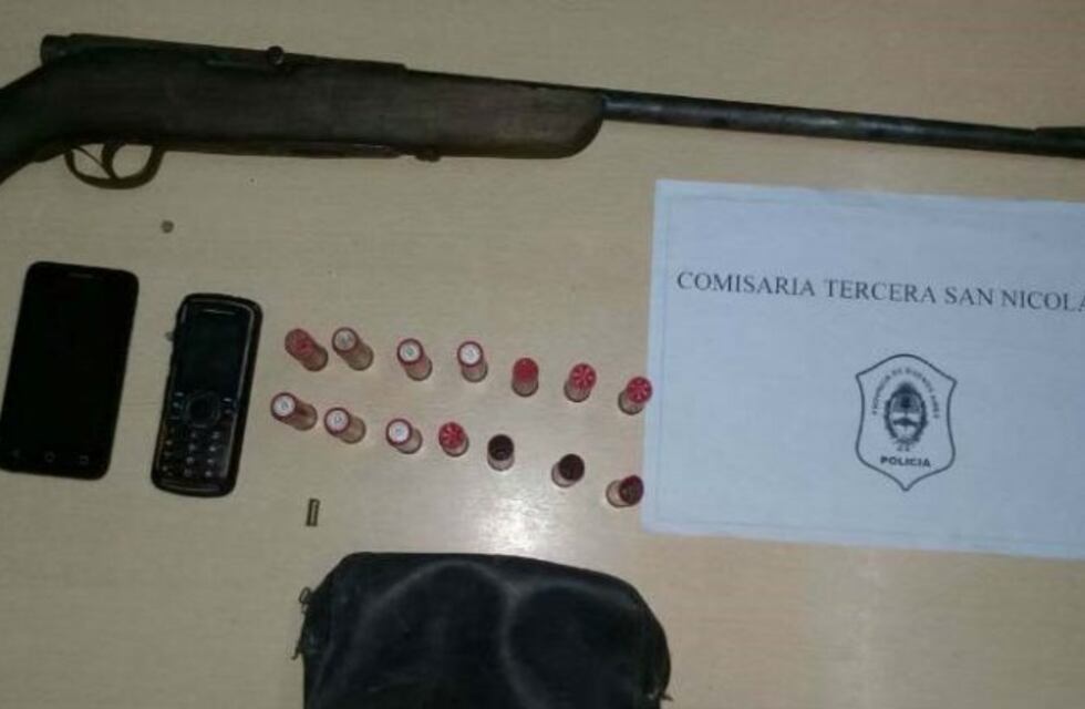 En un allanamiento por amenazas, secuestraron armas de fuego y proyectiles
