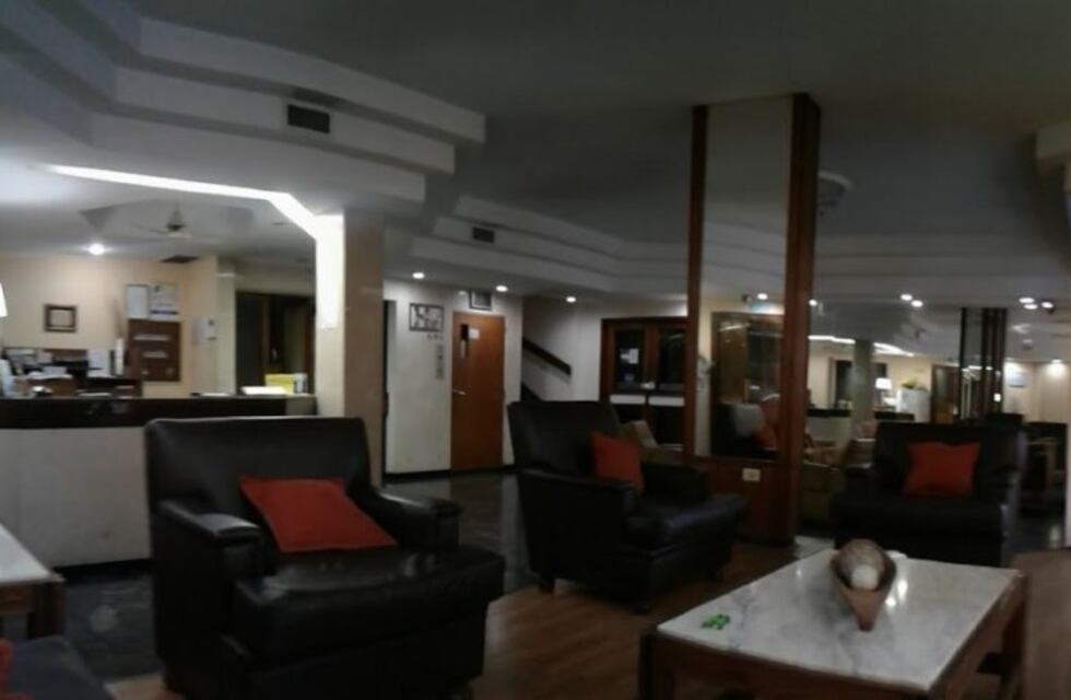 Coronavirus en Rosario: vino de Perú a visitar amigos y quedó solo en un hotel