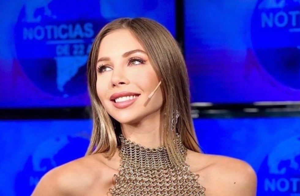 Romina Malaspina, en bikini, sintió nostalgia del calor: "Unas ganas de verano"