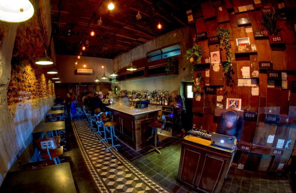 Abrió en Chacarita un nuevo refugio para los amantes del whisky