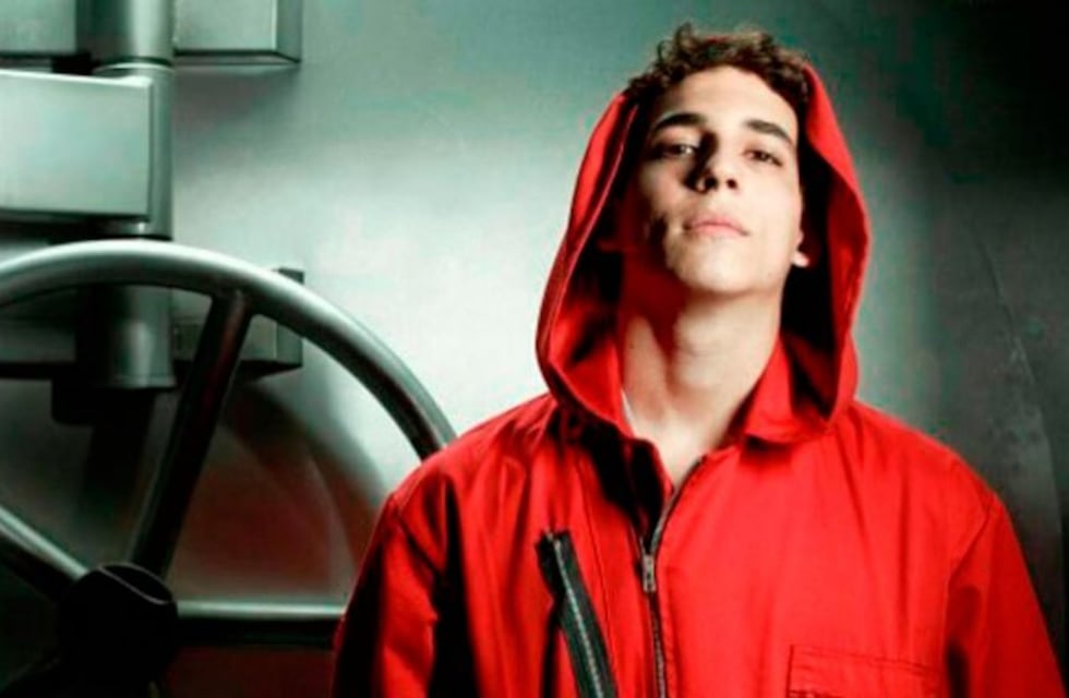 Miguel Herrán de "La Casa de Papel" confirmó su romance con una reconocida actriz española