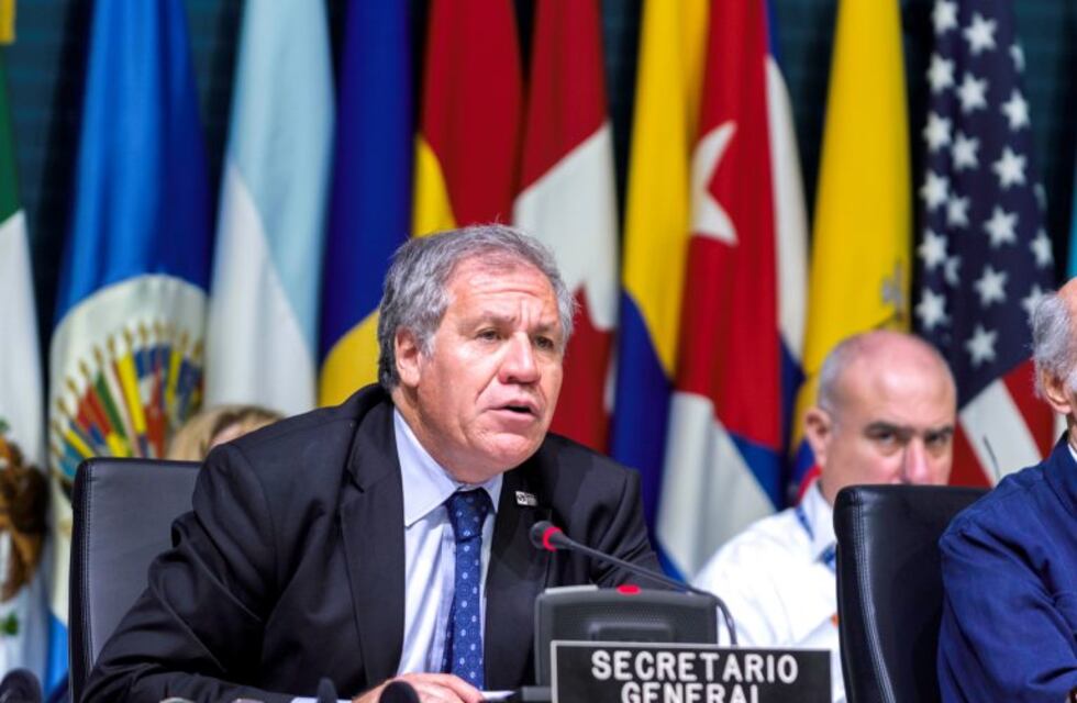 Almagro: "La disolución de la Asamblea profundiza el golpe en Venezuela"