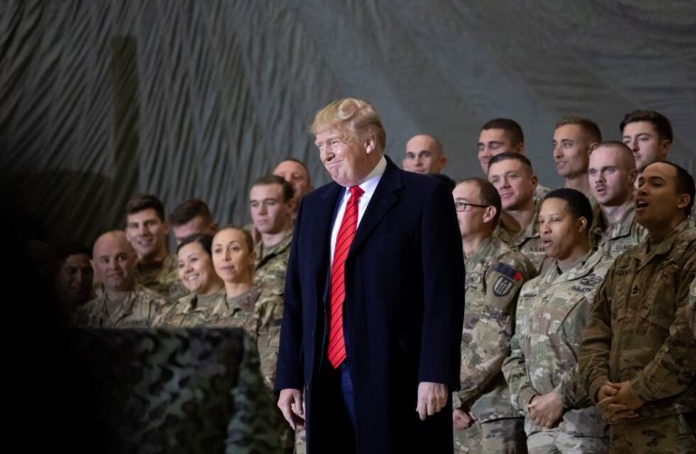 Trump insistió en frenar el recuento ante "decenas de miles de votos ilegales"