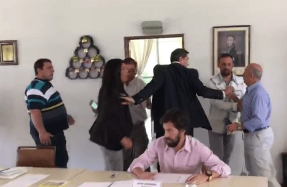 Escándalo en el Concejo Deliberante de San Carlos