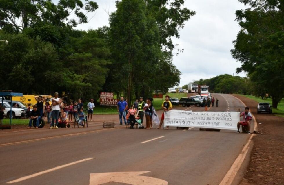 Los tareferos cortarán la ruta 12 en Wanda hasta mañana
