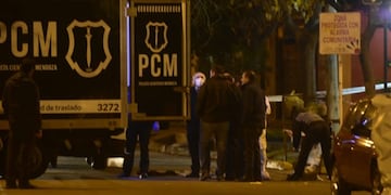 Asesinaron a hombre en Las Heras. Lo apuñaló su cuñado y su novia luego incendió su casa.
