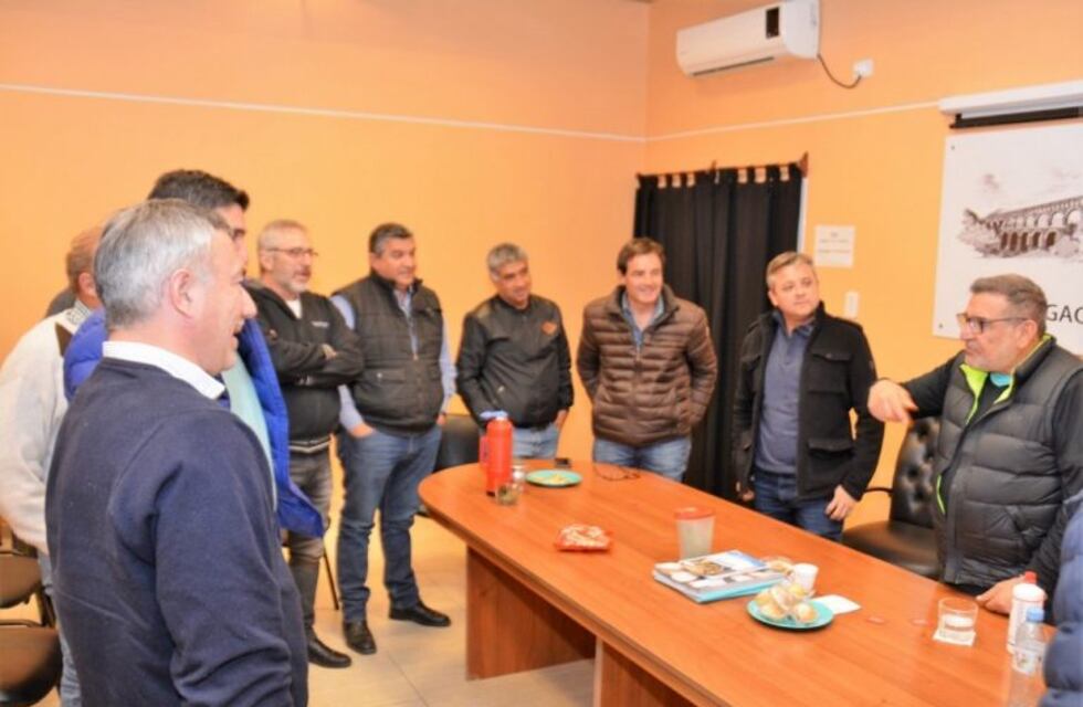 Beder Herrera se reunió con representantes de la Cámara de Construcción
