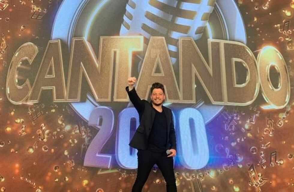 Damián Córdoba en la apertura del Cantando: faltó el cuarteto