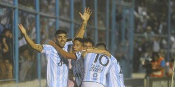 Leandro Díaz tuvo una gran desempeñó, que lo coronó con el gol de la victoria\u002E