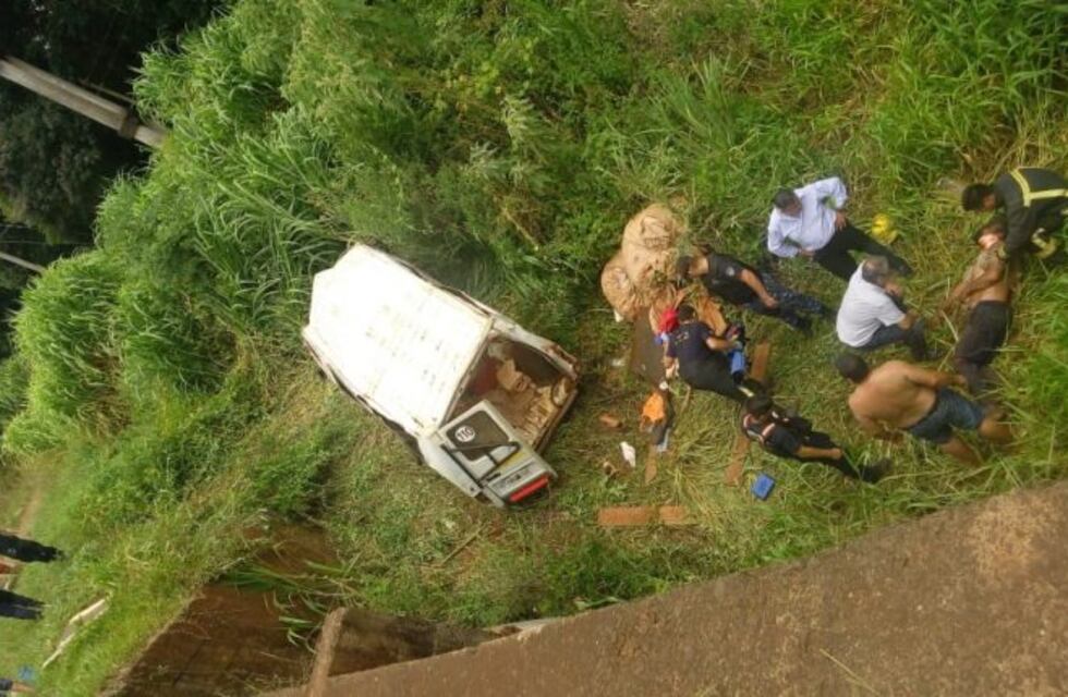 Continúa grave uno de los 15 tareferos heridos en Jardín América