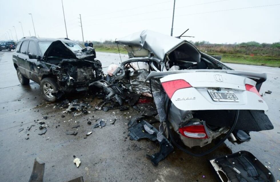 El prófugo del fatal accidente de Sorrento y Provincias Unidas ya contaba con un pedido de captura