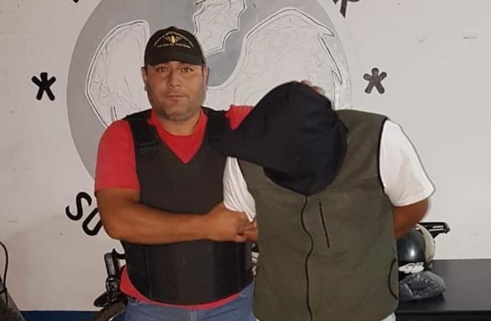 Los Sueldos: se entregó un integrante de la banda que robó un domicilio