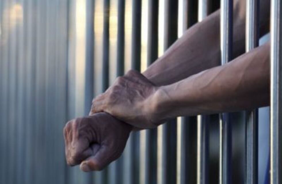 Condenan a un salteño que se hizo pasar por policía para violar a una mujer