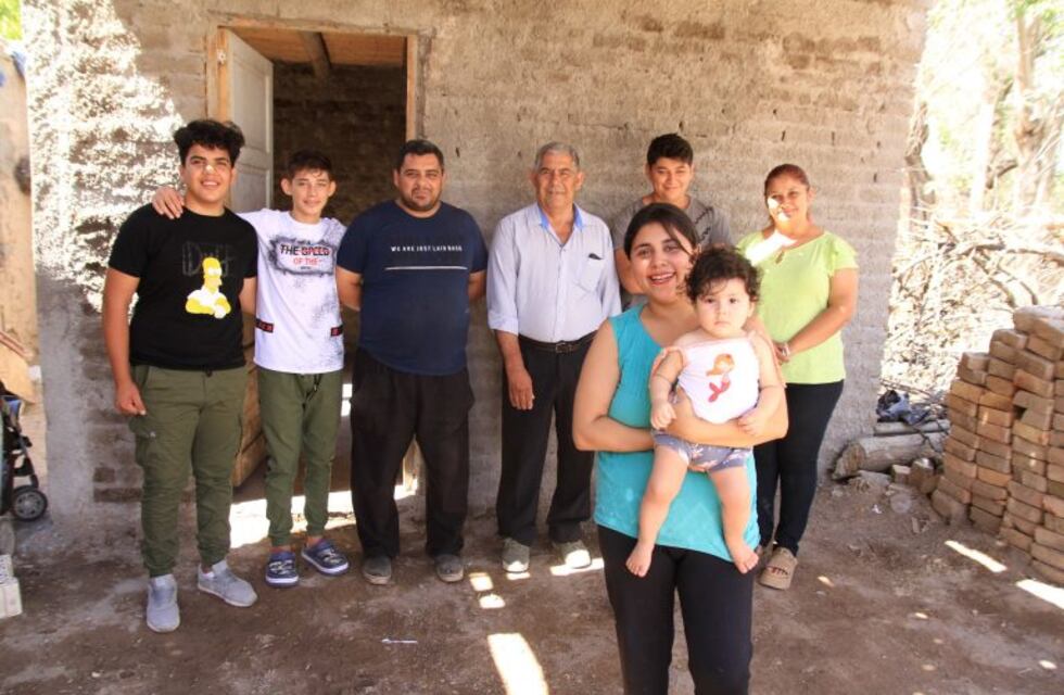 San Juan: debió abandonar su casa con su beba por violencia de género y vecinos le construyeron una