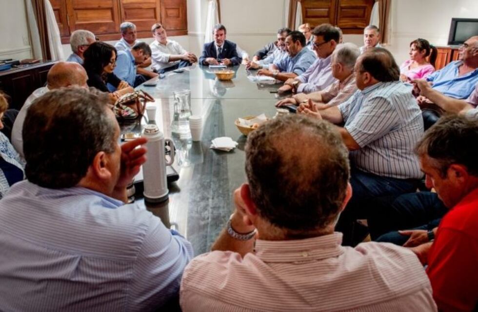 La paritaria municipal sigue abierta y se reanudará el jueves tras el cuarto intermedio