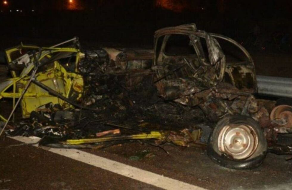 Camionero se habría quedado dormido y chocó: un muerto