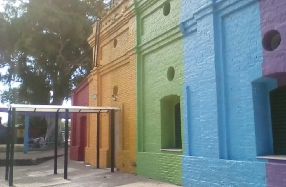 Un vecino amenazó con "quemar con cinco bidones de nafta" a mujeres en la Casa LGBTI